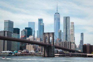 Brooklyn köprüsü ve Manhattan şehir manzarası, New York şehir merkezi Dumbo, Brooklyn, ABD
