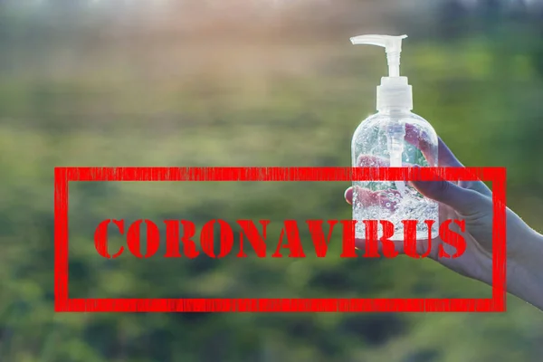 Corona Virus Rotes Zeichen Und Transparente Weiße Plastikflasche Mit Antibakterieller — Stockfoto