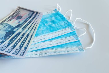 Tıbbi maskelerin fiyatını arttırma kavramı.