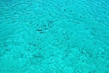 Turquoise-sea-water-in-Balos-lagoon-view-from-above