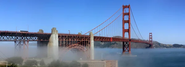 Vue panoramique classique du célèbre Golden Gate Bridge en été, San Francisco, Californie, USA — Photo