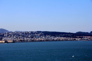 San Francisco ve Körfez Köprüsü Treasure Island alınan Panoraması