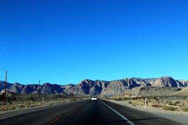 Ölüm Vadisi ABD'de Nevada yakın tarihsel rota 66 sürüş
