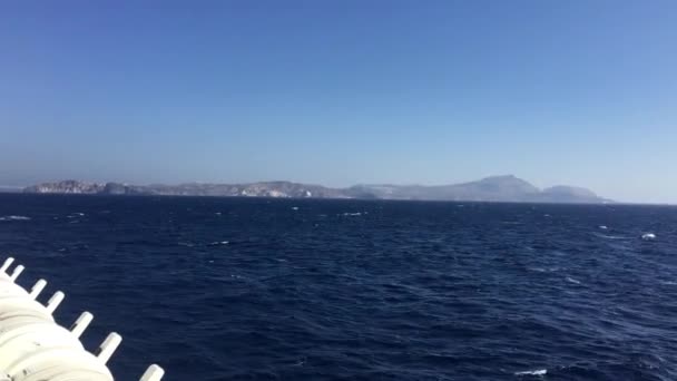 První pohled Severní vesnici Oia na Santorini — Stock video