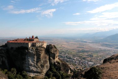 Panoramik üzerinde kutsal Manastırı ve St. Stephen Meteora, Yunanistan
