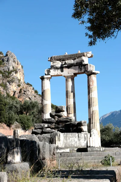 Vista del Templo de Atenea Pronea Delphi Grecia —  Fotos de Stock