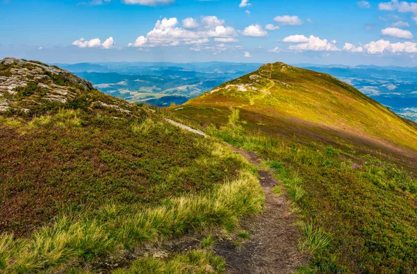 dağ sırtı üst yol