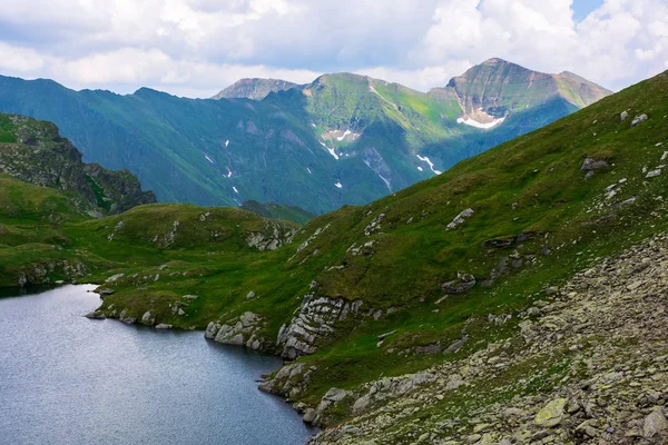 Lago Cabra Las Montañas Fagaras Romania Destino Viaje Popular Paisaje — Foto de Stock