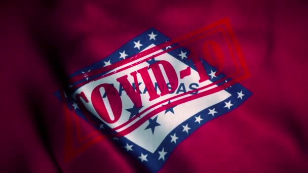 Covid-19 stempel op de nationale vlag van Arkansas. Coronavirusconcept — Stockvideo