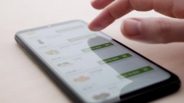 Akıllı Telefon Uygulaması Kullanılarak İnternetten Yemek Siparişi Veriliyor