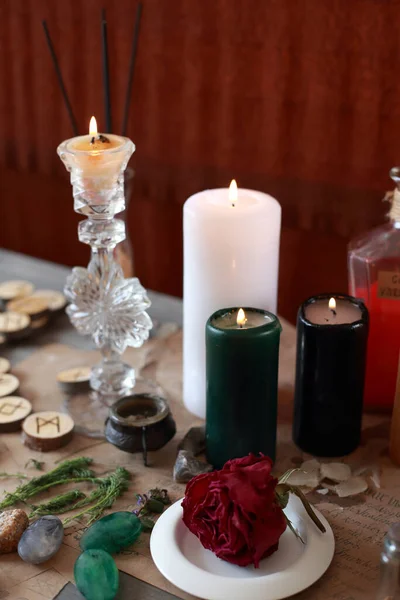 Ritual Mágico Con Runas Pentagrama Atributos Mágicos — Foto de Stock