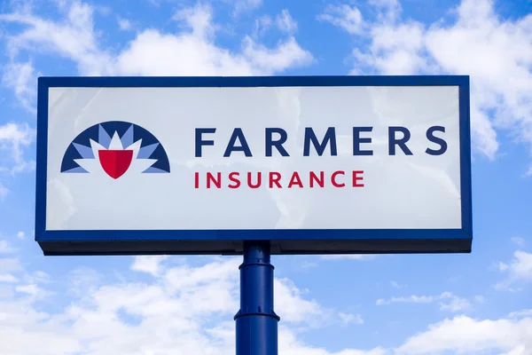 Firma y logotipo del seguro de agricultores — Foto de Stock