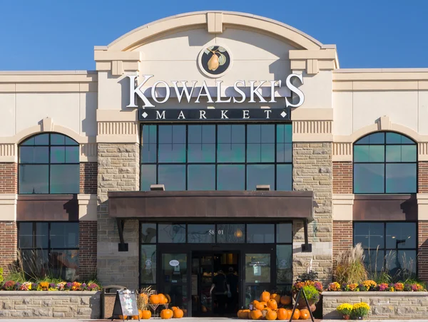 Kowalski's Market Exterior Sign and Logo — Stock Photo, Image