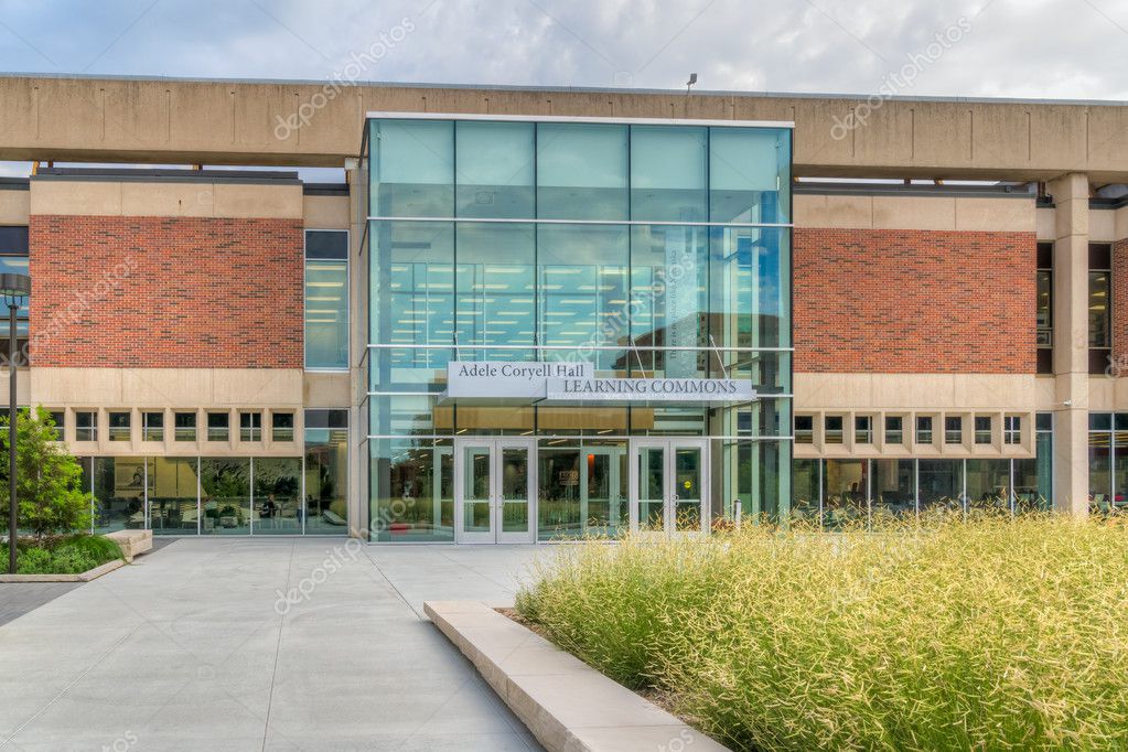 LINCOLN, NE/USA - OCTOBER 2, 2016: Adele Coryell Learning Commons on the campus of the University of Nebraska.