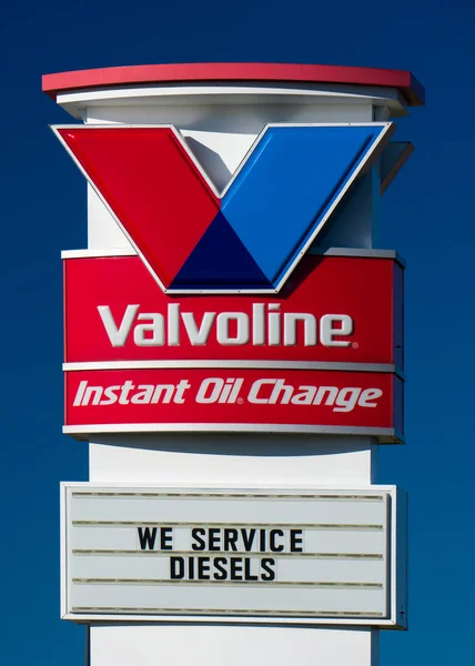 Valvoline Instant olej zmiany zewnętrzne i Logo — Zdjęcie stockowe
