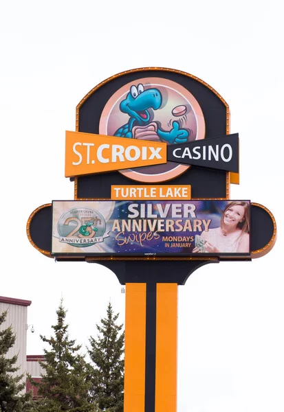 St. Croix Casino żółw Lake zewnętrzny znak i Logo — Zdjęcie stockowe