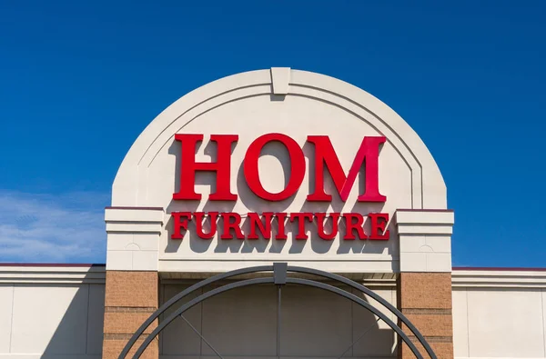 Hom Furniture Exterior and Logo — Stock Photo, Image
