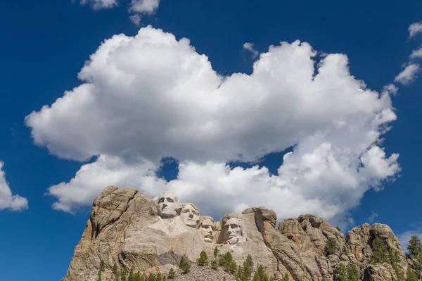 Monumento nazionale al Monte Rushmore in bianco e nero — Foto Stock