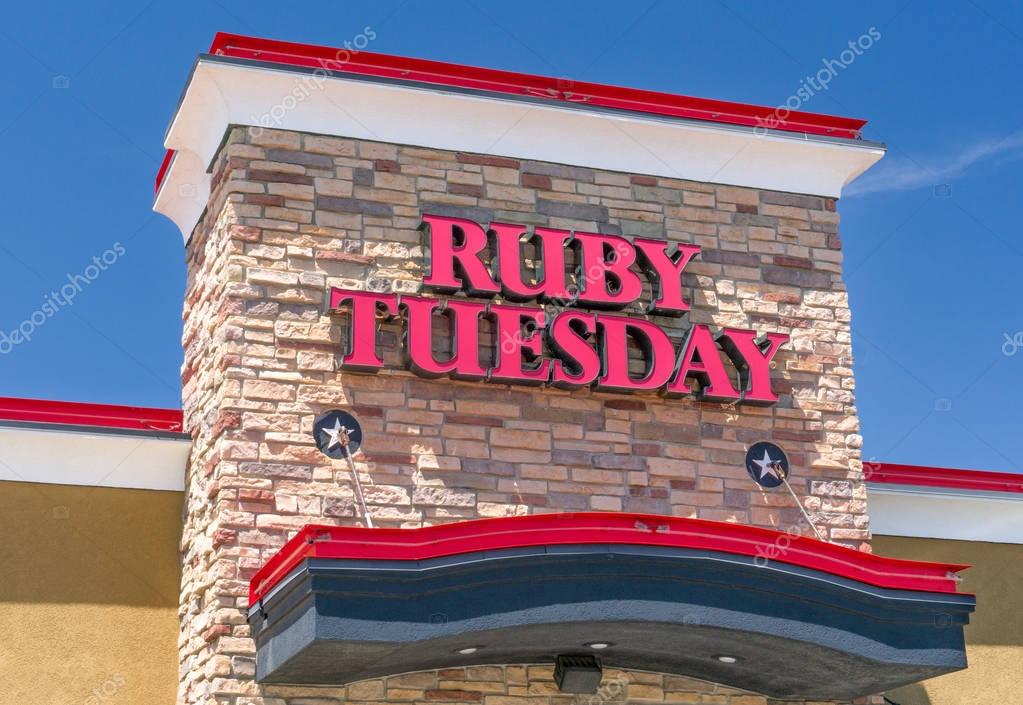 MITCHELL, SD/USA - JUNE 1, 2017: Ruby Tuesday restaurant exterior and sign. Ruby Tuesday Inc. is a chain or restaurants in the United States.