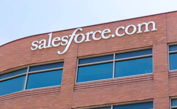 Sídlo společnosti Salesforce.com — Stock fotografie