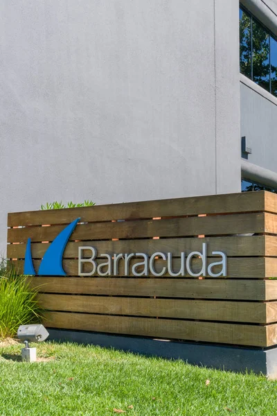 Barracuda Networks huvudkontor och logotyp — Stockfoto
