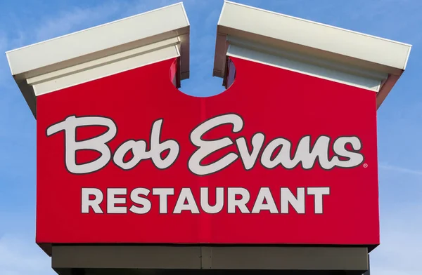 Bob Evans restauraci vnější znak a Logo — Stock fotografie