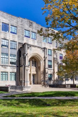 Üniversite bilim Binası ve Jordan Hall