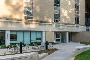 Penn Eyalet Üniversitesi Pattee Kütüphanesi ve Paterno Kütüphanesi