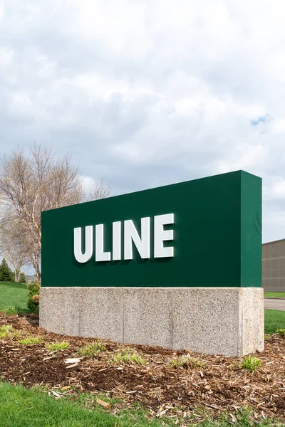 Hudson Usa May 2020 Uline Distribution Center Facilty Exterior Trademark — стоковое фото