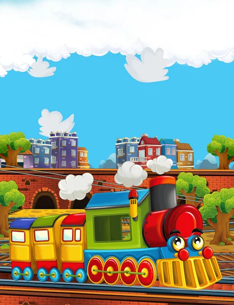 Tren de vapor de aspecto divertido de dibujos animados en la estación de tren cerca de la ciudad - ilustración para niños — Foto de Stock