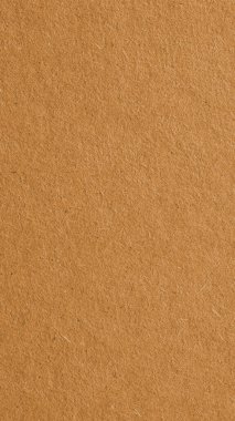 Açık kahverengi karton yüzeyi. Selüloz lifli pürüzlü kağıt dokusu. Sağduyulu bej. Telefon ya da cep telefonu için dikey arkaplan ya da duvar kağıdı. Makro