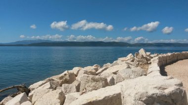 Krasna korvatska priroda, daha fazla.