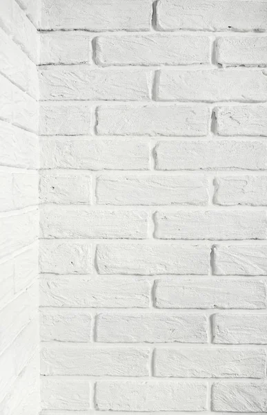ผนังอิฐสีขาวที่มีมุม, ภาพพื้นหลังนามธรรม — ภาพถ่ายสต็อก