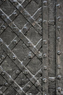 siyah Dövme demir kapı doku veya arka plan, antik mimari kale kapısı zemin için