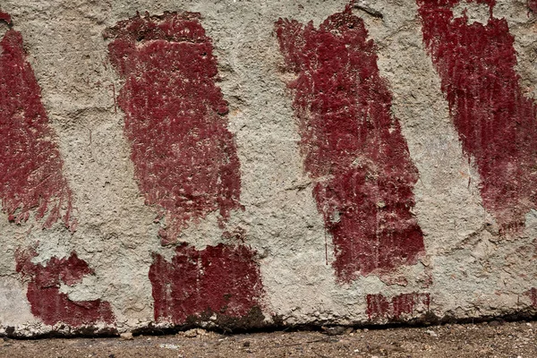 Red Stripes Painted Concrete Warning Indication Size Limits Background Texture — Stock Photo, Image