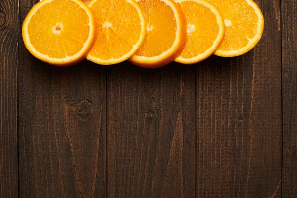 Fundo Madeira Escura Com Espaço Branco Para Texto Frutas Laranja — Fotografia de Stock