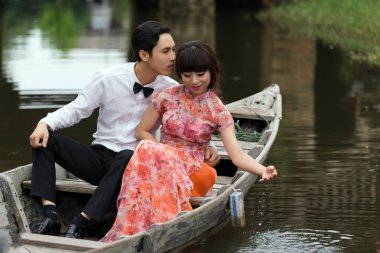 Vietnamca romantik düğün