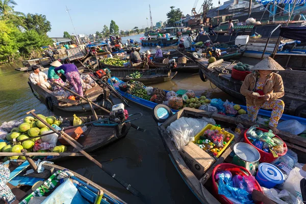 Phong Dien marcador flotante en Vietnam —  Fotos de Stock