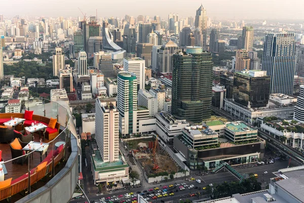 Takrestaurangen i Bangkok — Stockfoto