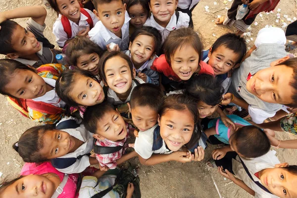 在老挝友好孩子 — 图库照片