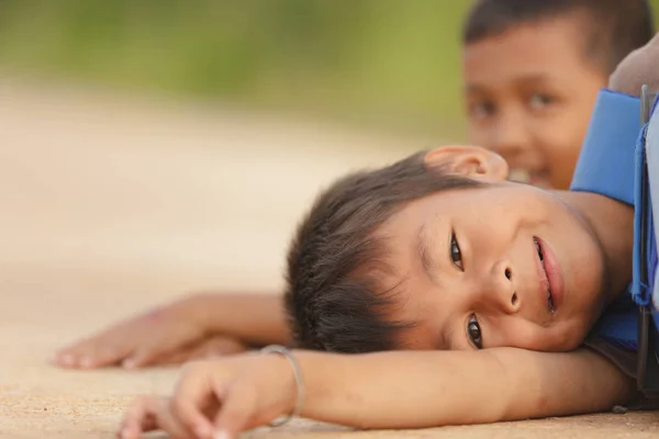 Ταϊλανδικά ορφανά παιδιά — Φωτογραφία Αρχείου