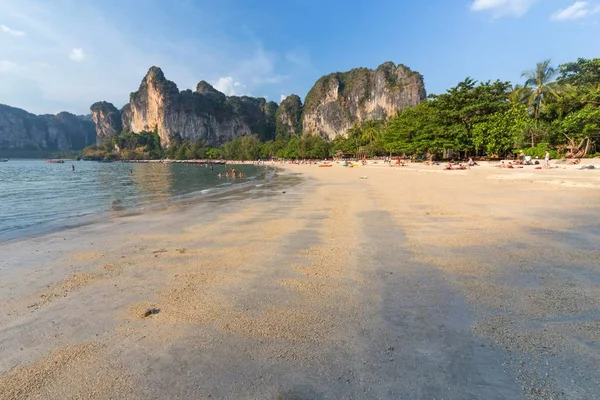 Tropická pláž Thajsko — Stock fotografie