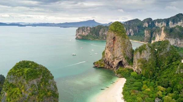 หาดอ่าวนาง ประเทศไทย — ภาพถ่ายสต็อก