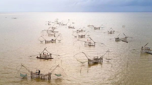 Redes de pesca gigantes — Fotografia de Stock