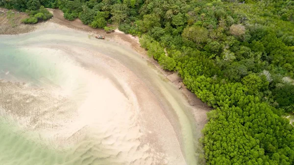 Vista dall'alto della spiaggia tropicale — Foto Stock