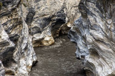 Tayvan Taroko Park mermer Kanyon