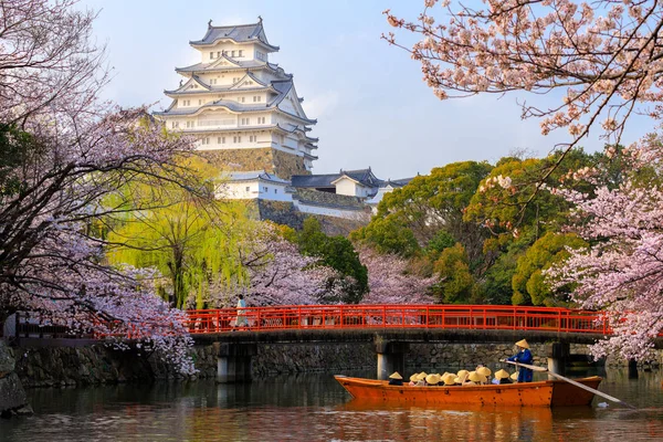 Himeji castle at spring — Stock Photo, Image