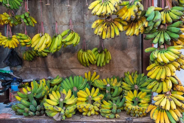 Banaan winkel in Indonesië — Stockfoto