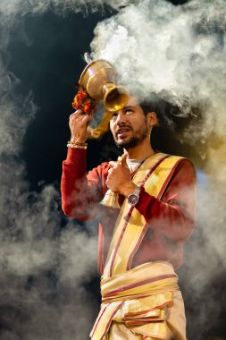 Varanasi Aarti töreni
