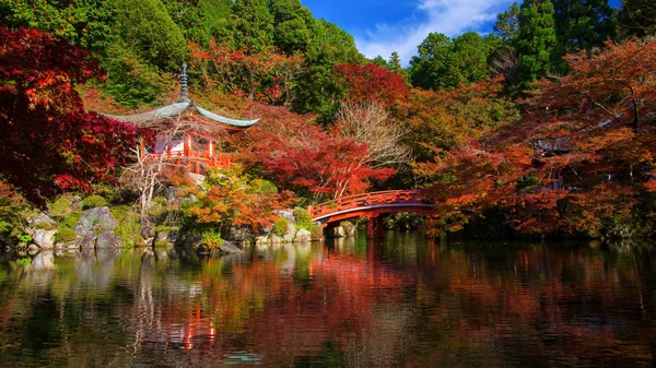 Daigoji con colores de otoño, Kioto — Foto de Stock